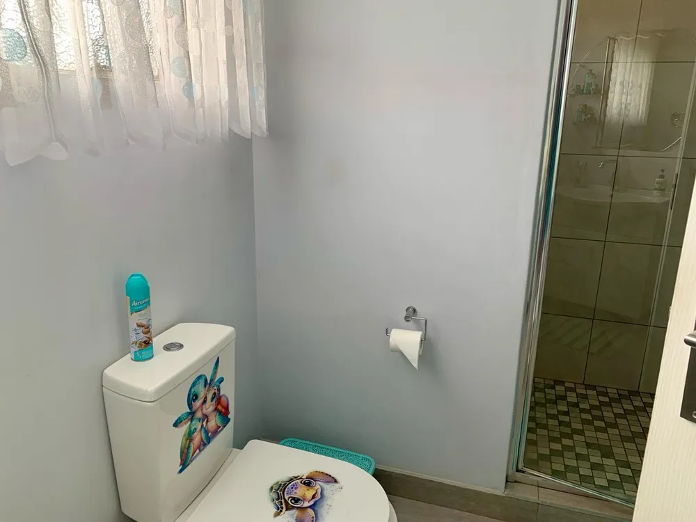 South Africa, Gauteng, Eastleigh, High Road, 51