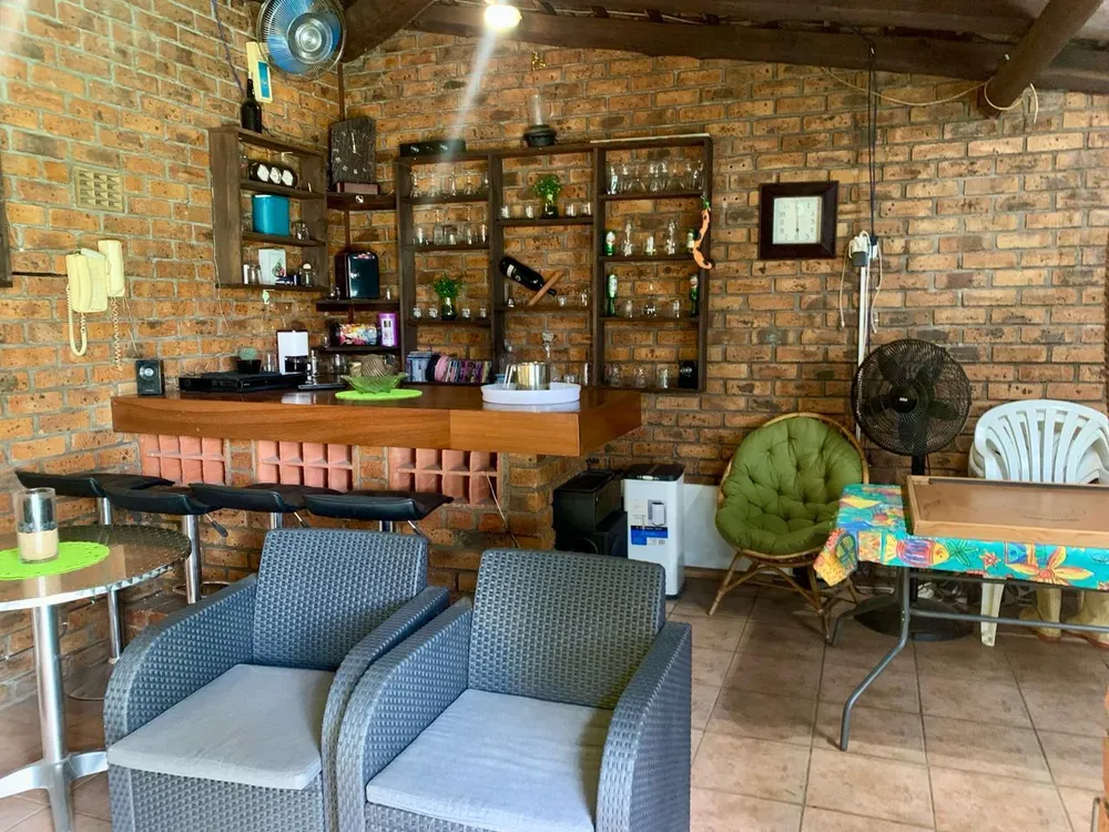 South Africa, Gauteng, Eastleigh, High Road, 51