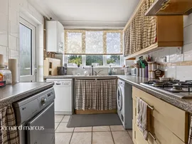 Cranbrook Road, Thornton Heath thumb 3
