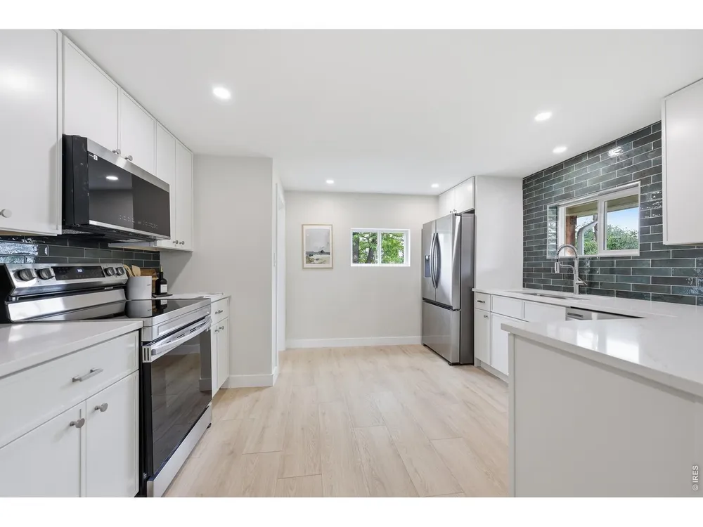 206 Bowen St, Longmont, CO 80501