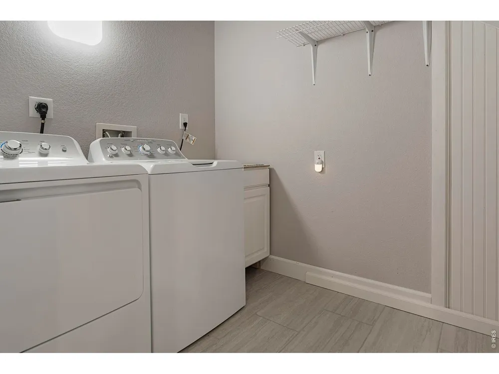 907 HOVER RIDGE CIR, Longmont, CO 80501