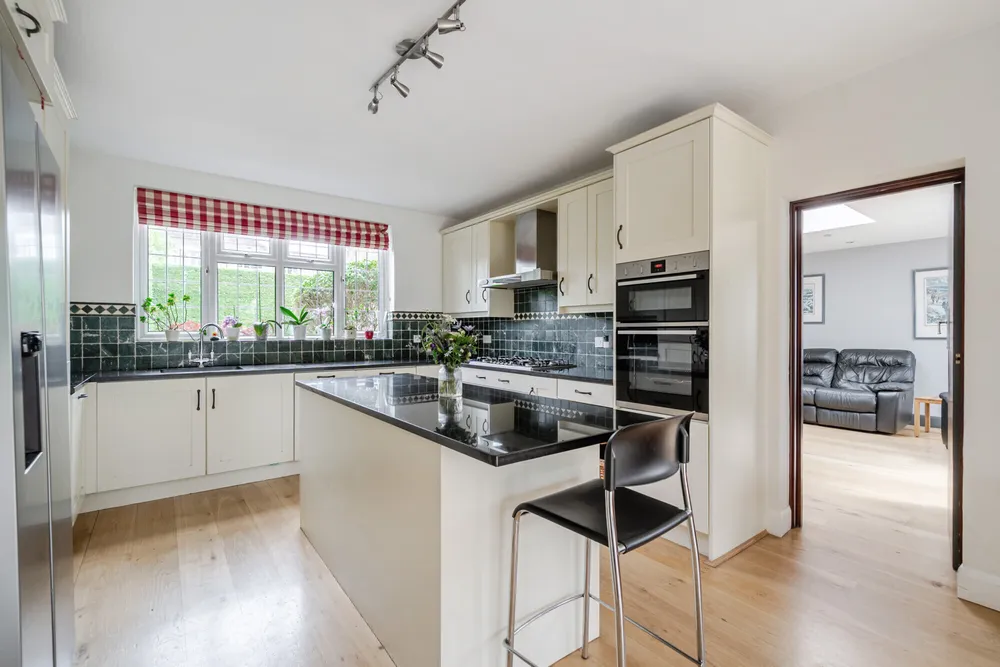Ember Lane, Esher, KT10