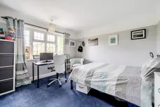 Ember Lane, Esher, KT10 photo 12