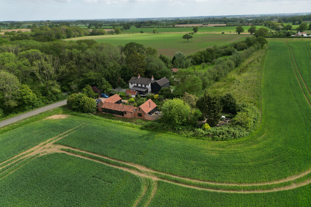 Bungay Road, Loddon Image 2