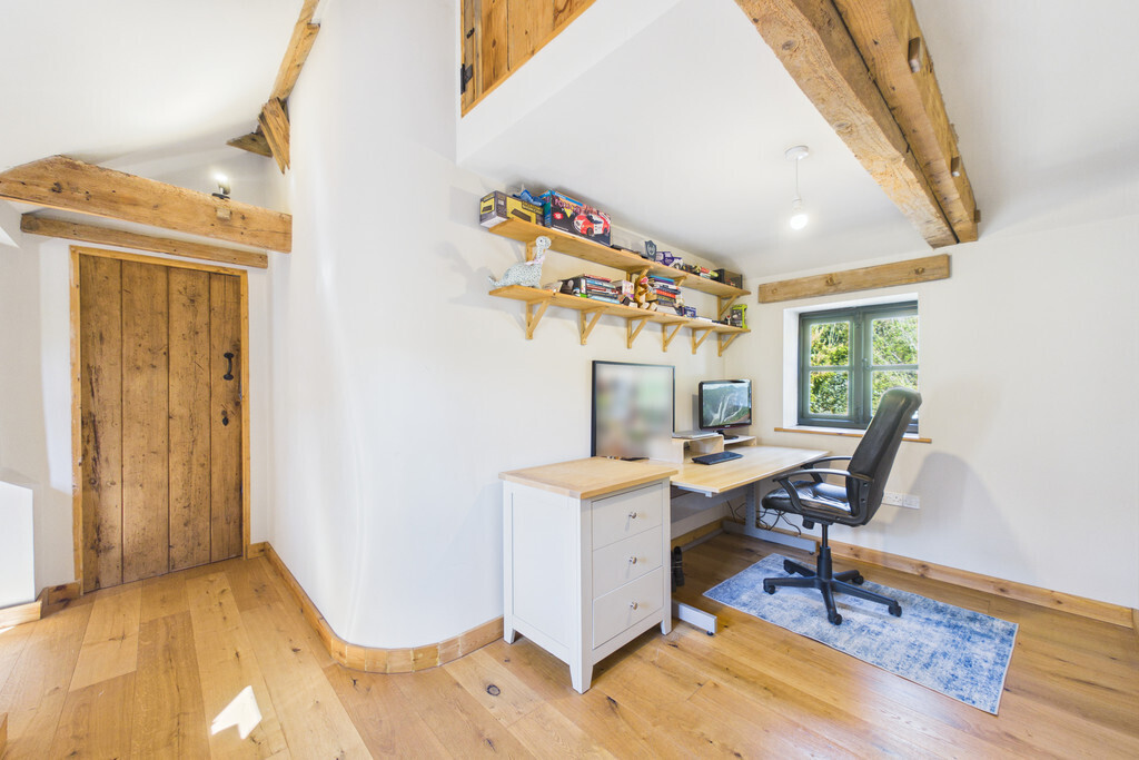 Bungay Road, Loddon Image 11
