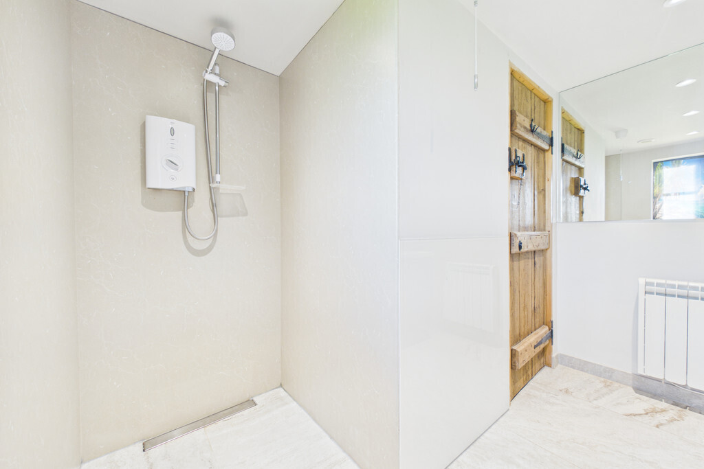 Bungay Road, Loddon Image 15