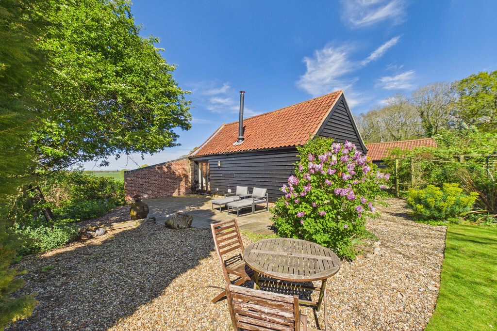 Bungay Road, Loddon Image 19