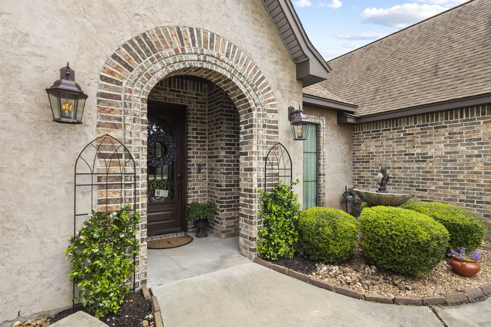 6625 Wedgewood Dr, Lumberton, TX 77657