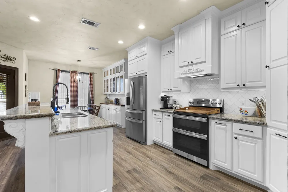 6625 Wedgewood Dr, Lumberton, TX 77657