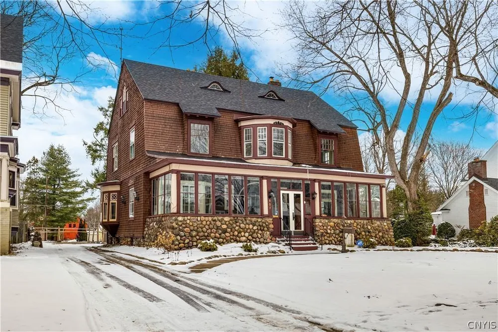 907 N George St, Rome, NY 13440