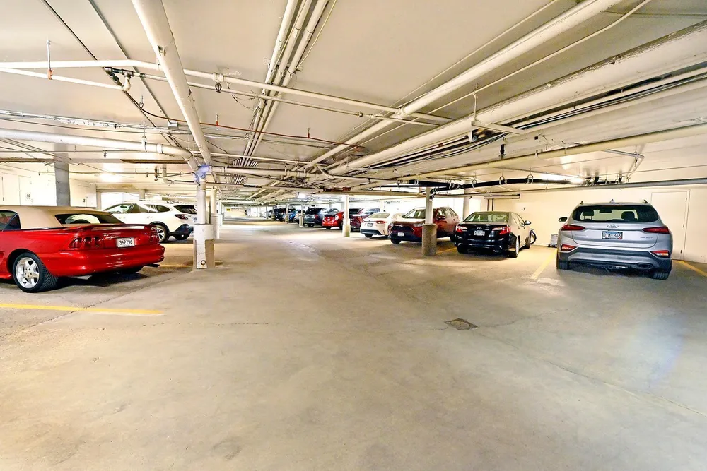 1700 Lexington Ave S, Mendota Heights, MN 55118
