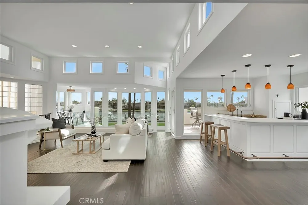 265 Bay Shore Ave, Long Beach, CA 90803