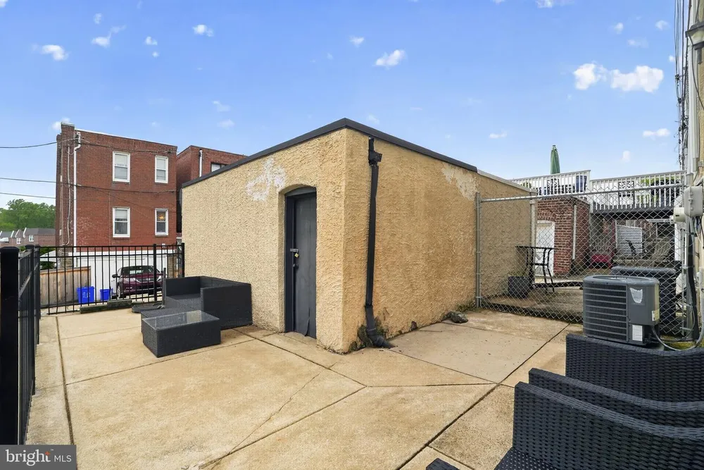 614 Gerhard St, Philadelphia, PA 19128