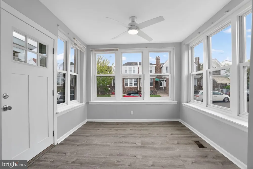 614 Gerhard St, Philadelphia, PA 19128