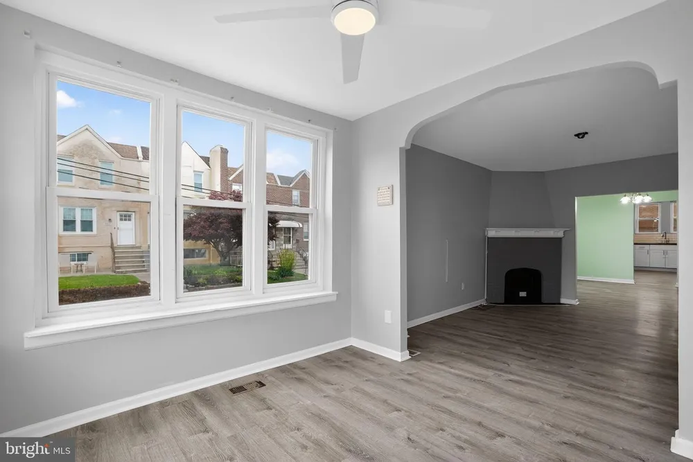 614 Gerhard St, Philadelphia, PA 19128
