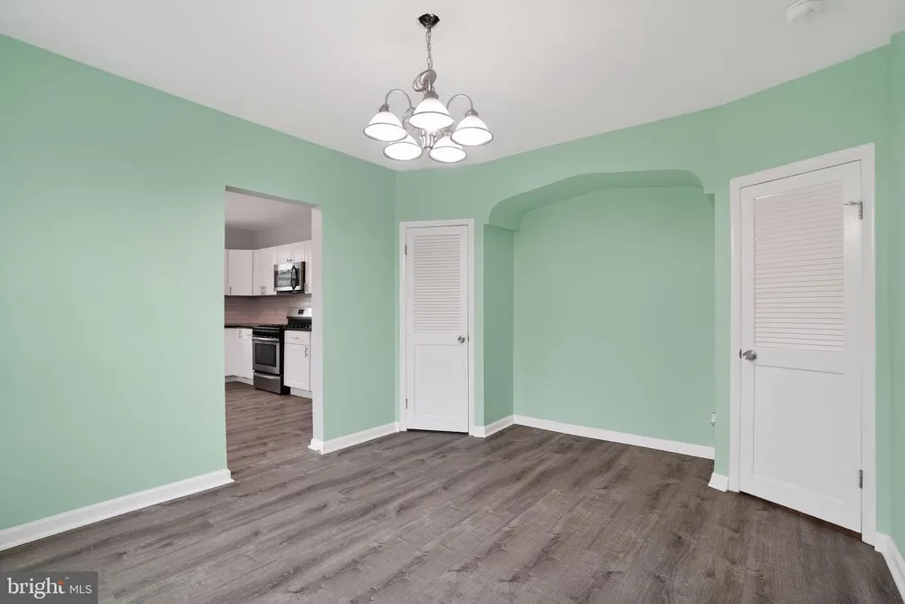 614 Gerhard St, Philadelphia, PA 19128