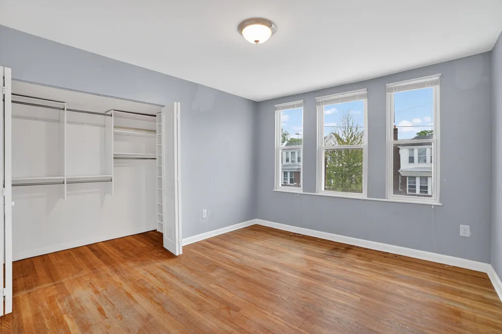 614 Gerhard St, Philadelphia, PA 19128
