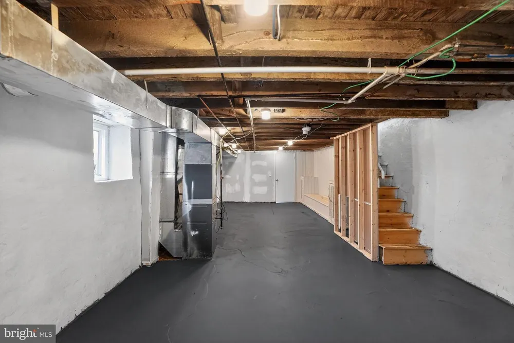 614 Gerhard St, Philadelphia, PA 19128