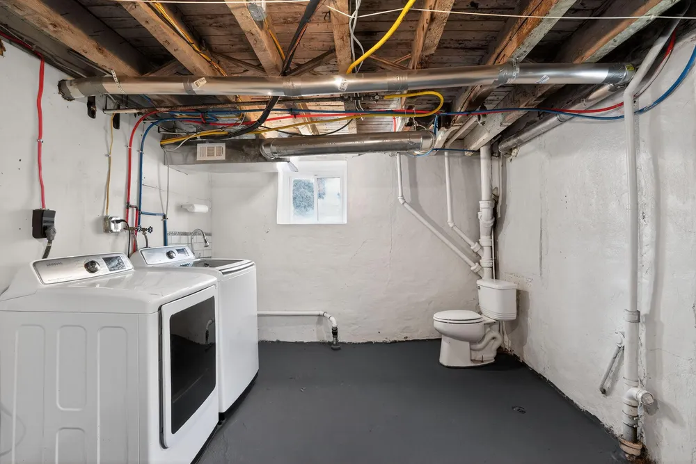 614 Gerhard St, Philadelphia, PA 19128