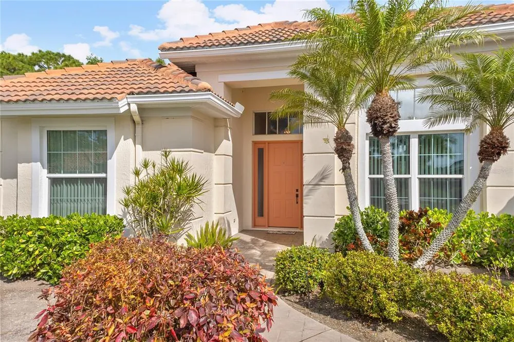 1985 White Feather Ln, Nokomis, FL 34275