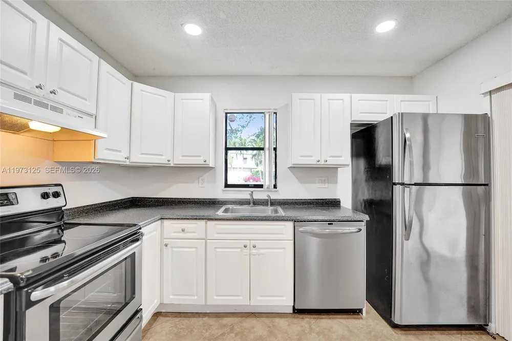 9340 SW 61st Way, Boca Raton, FL 33428