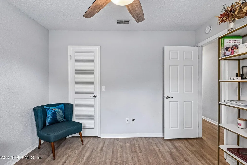 4848 Charles Bennett Dr, Jacksonville, FL 32225