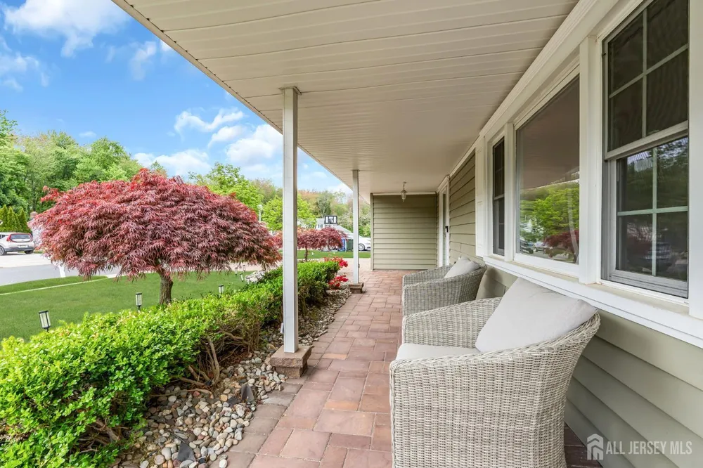 23 N Rhoda St, Monroe, NJ 08831