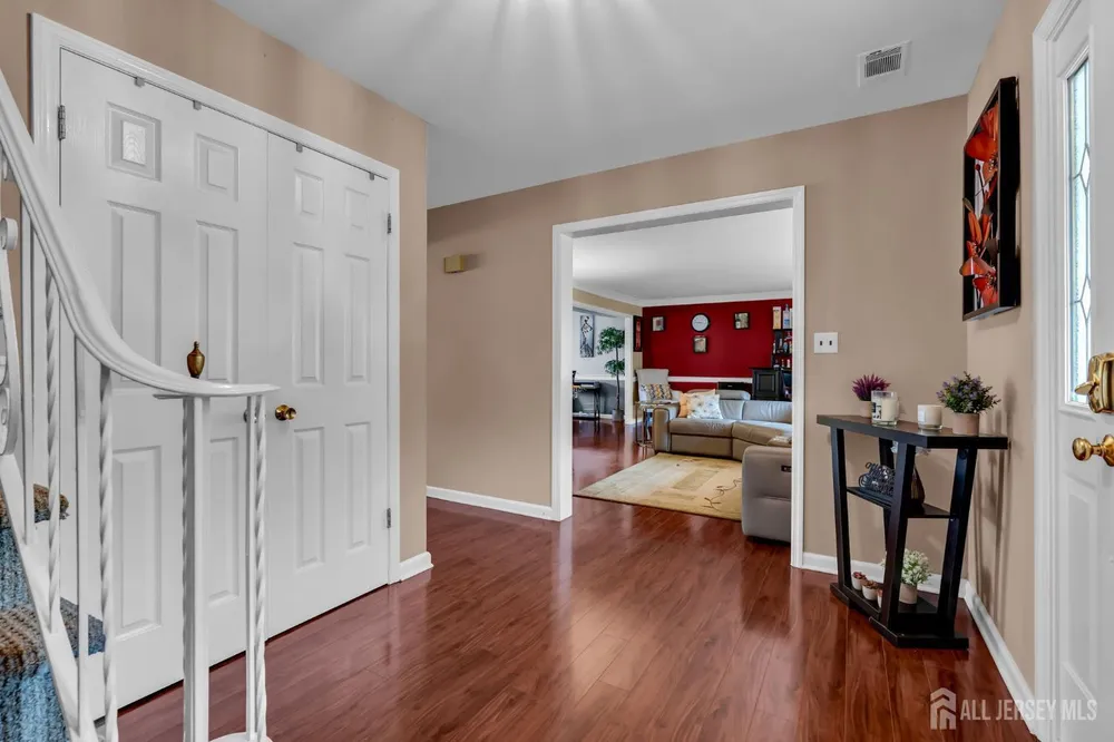 23 N Rhoda St, Monroe, NJ 08831