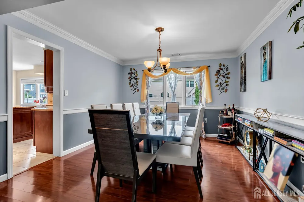 23 N Rhoda St, Monroe, NJ 08831