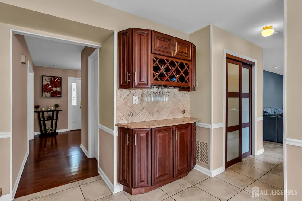 23 N Rhoda St, Monroe, NJ 08831