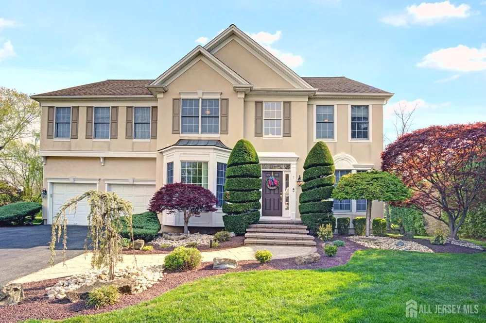 7 Hager St, East Brunswick, NJ 08816