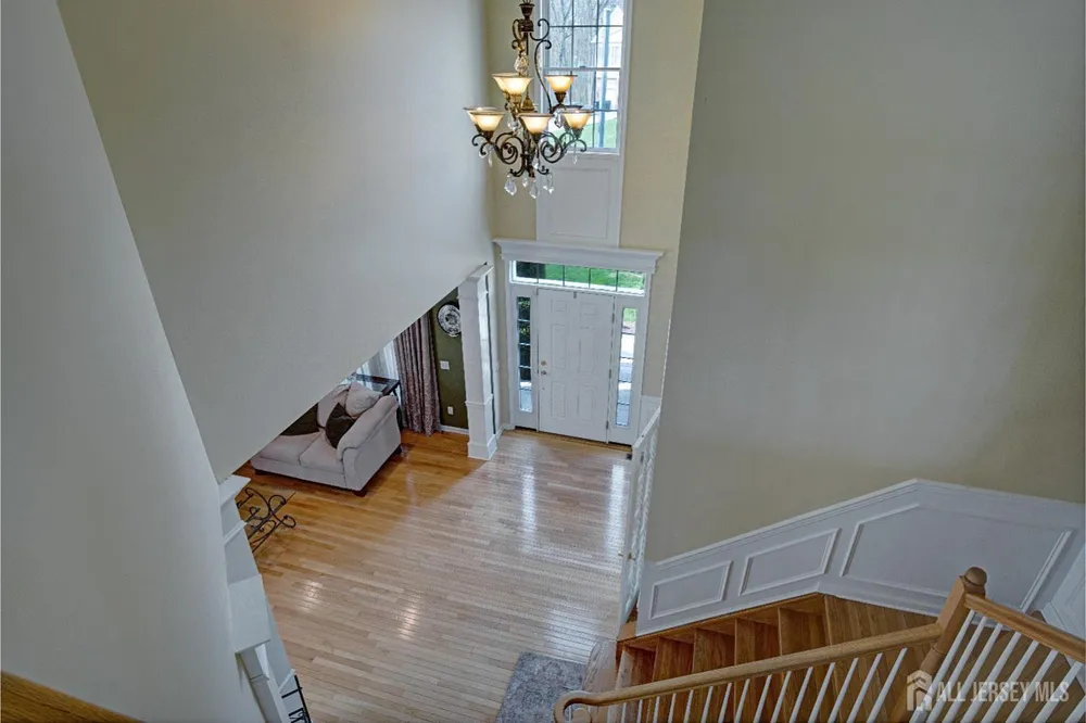 7 Hager St, East Brunswick, NJ 08816