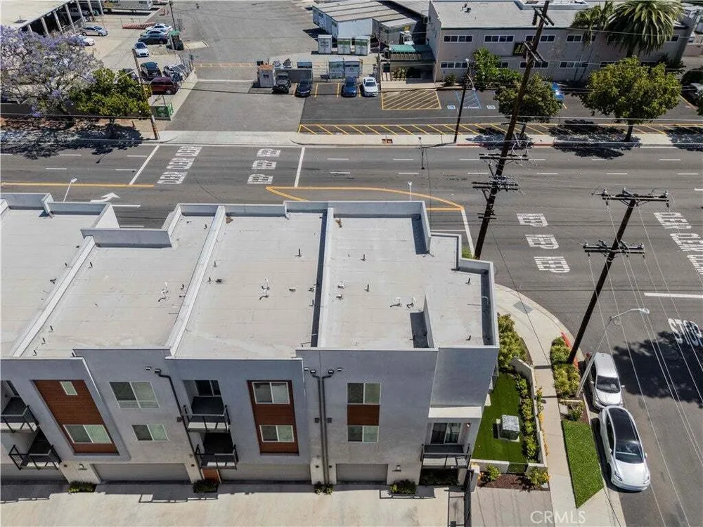 7960 Telegraph Rd, Downey, CA 90240