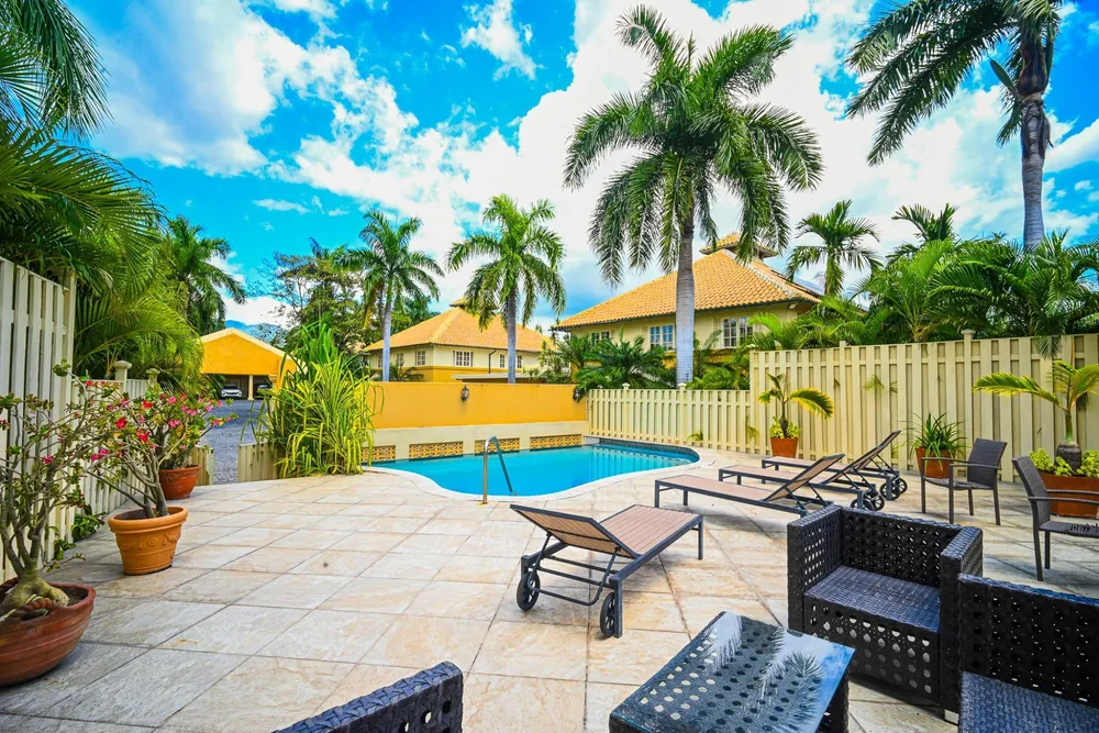 HOPEFIELD AVENUE Kingston  St. Andrew