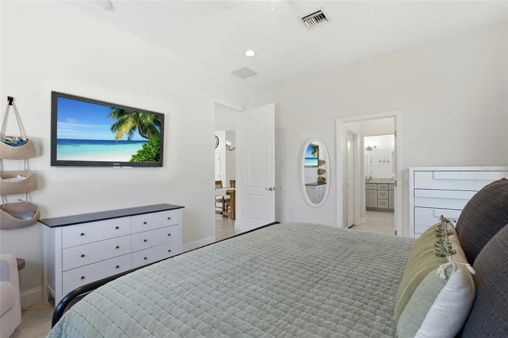 4437 Meridian Rd, Venice, FL 34293