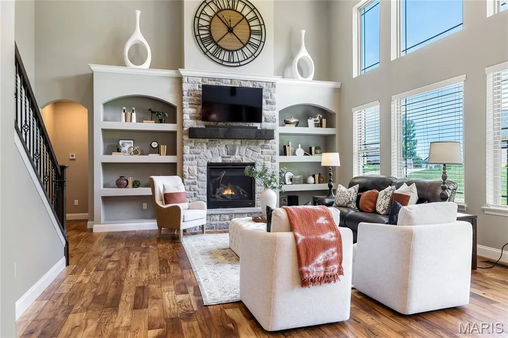 6107 Knights Table Ct, St Charles, MO 63304