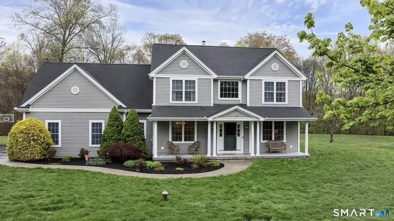 7 Harvest Glen, East Lyme, CT 06333