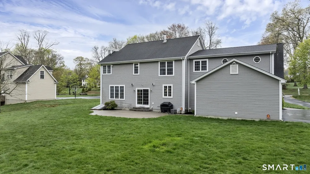7 Harvest Glen, East Lyme, CT 06333