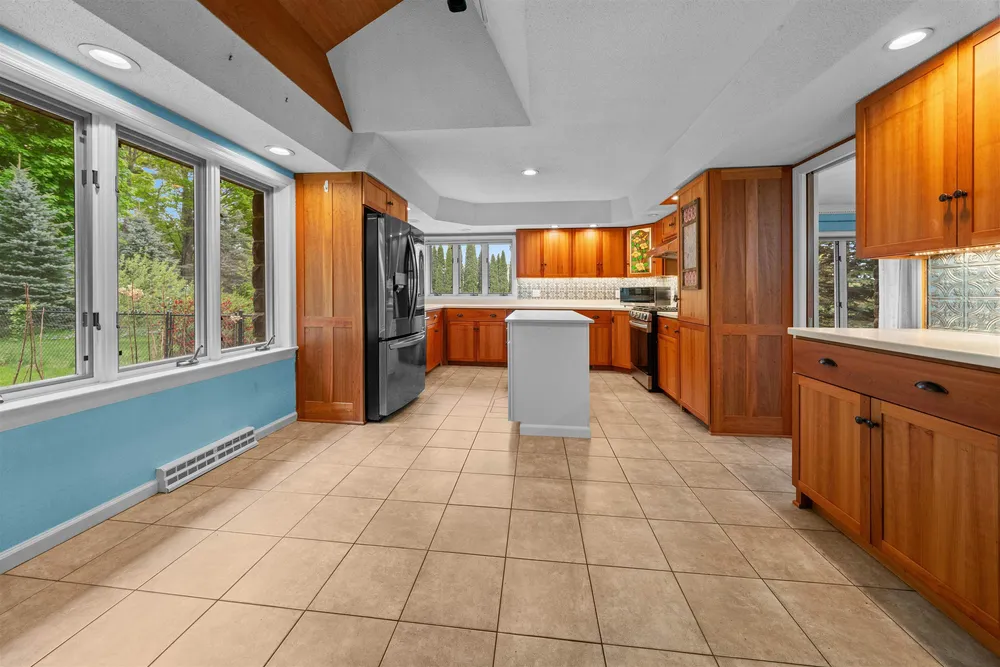 61 Chapin Terrace, Laconia, NH 03246
