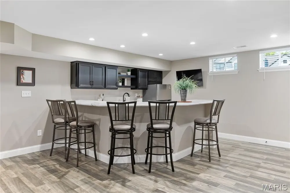 6107 Knights Table Ct, St Charles, MO 63304