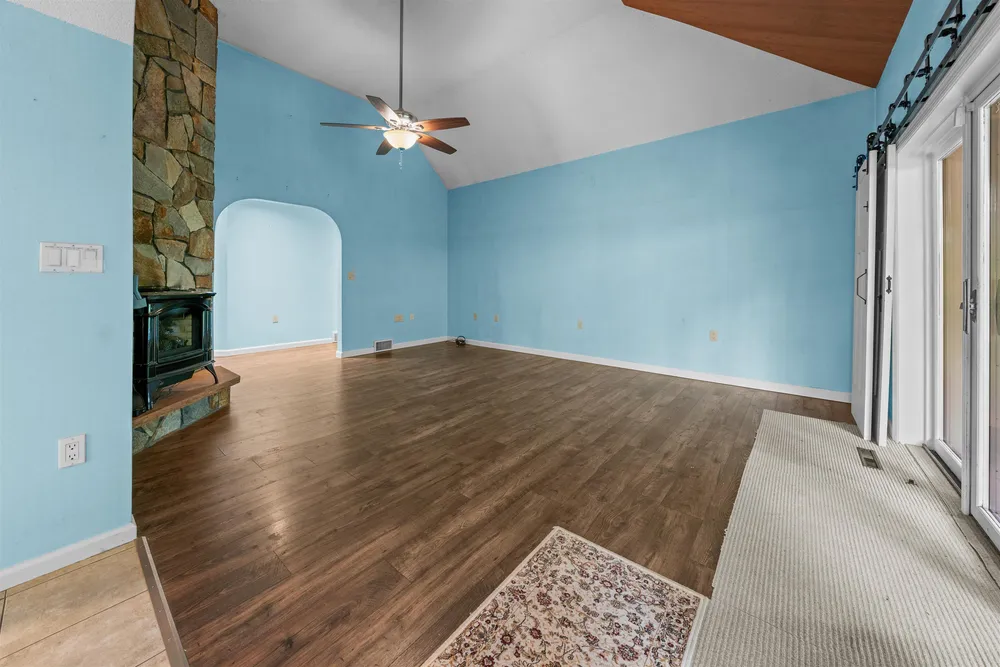 61 Chapin Terrace, Laconia, NH 03246