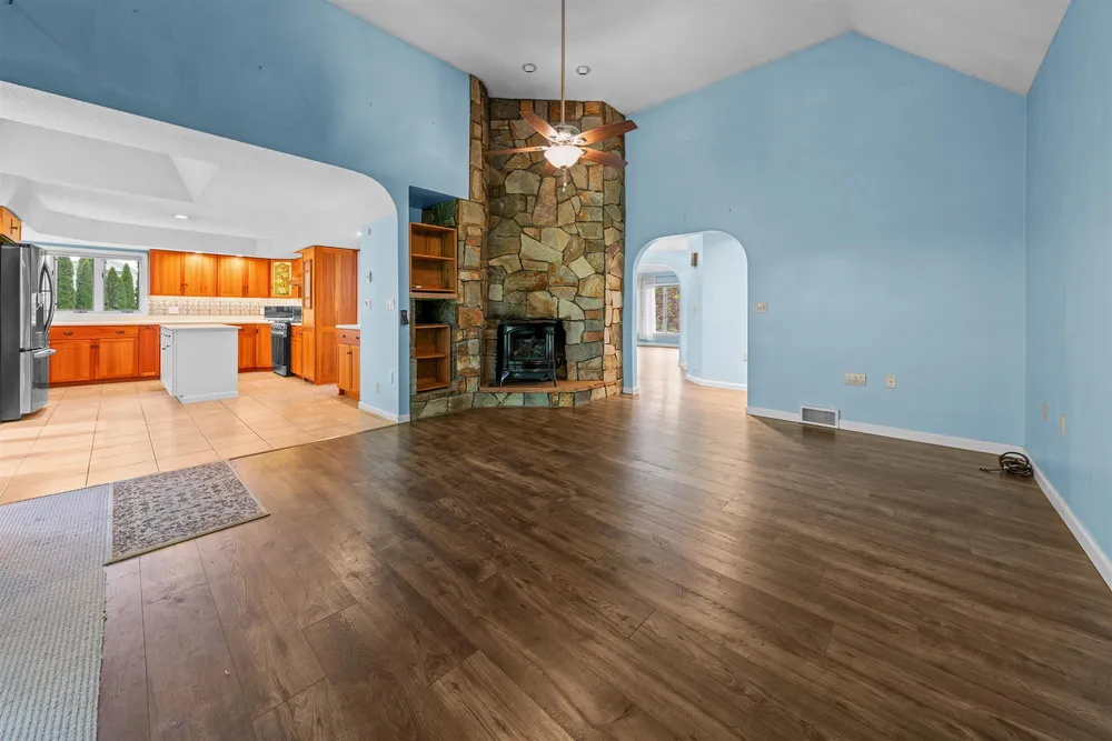 61 Chapin Terrace, Laconia, NH 03246