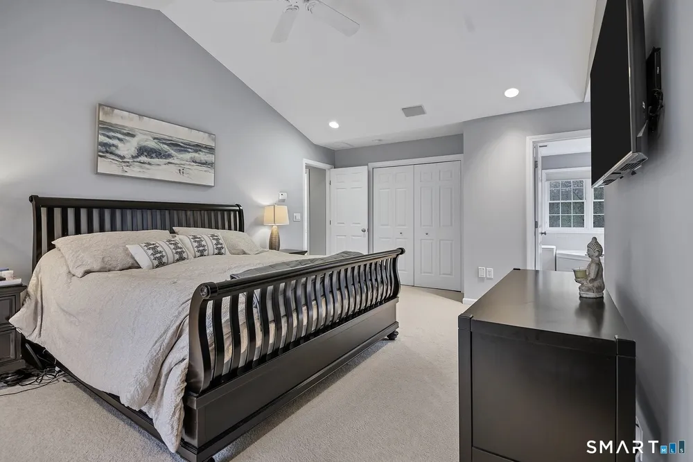7 Harvest Glen, East Lyme, CT 06333