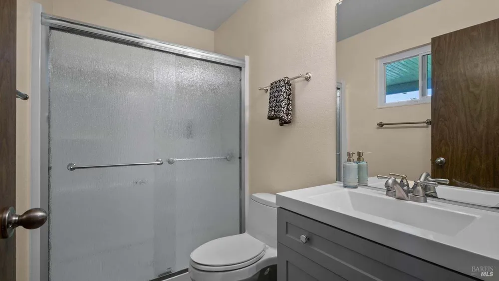 1041 Prairie Dr, Suisun City, CA 94585