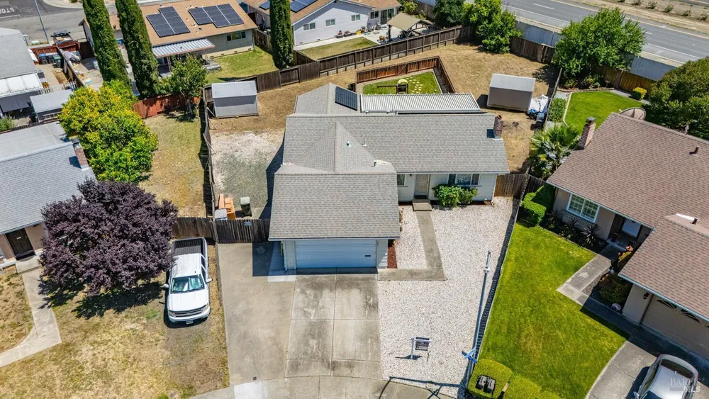 1041 Prairie Dr, Suisun City, CA 94585