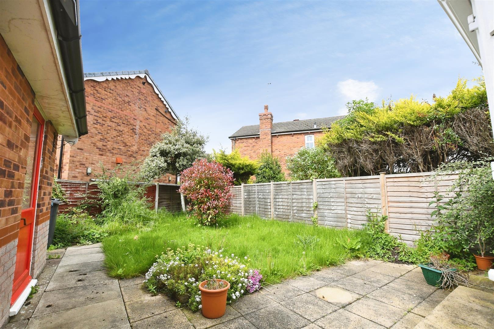 Howdale Road, Hull Image 19