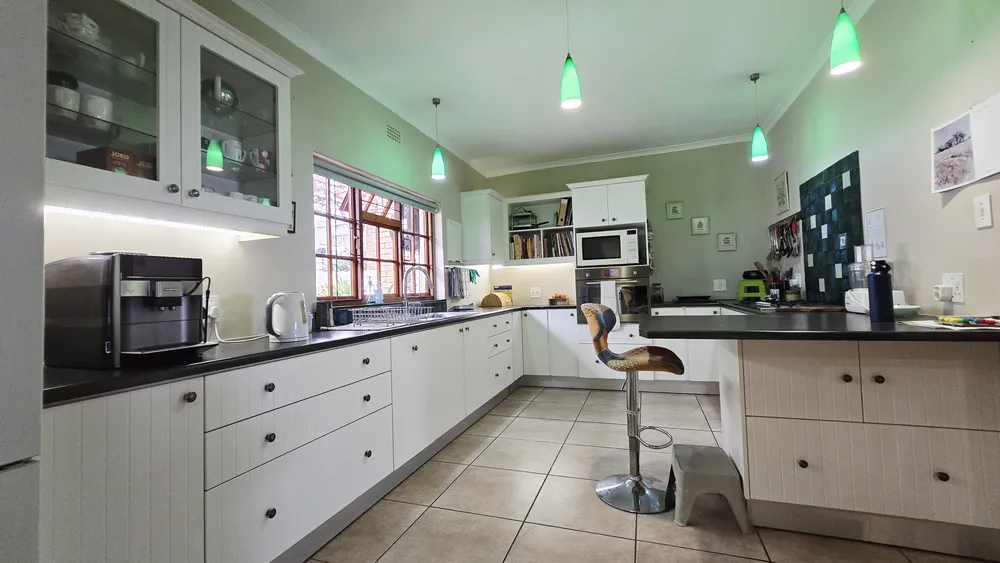South Africa, Western Cape, Riebeek West, Malan Street, 11