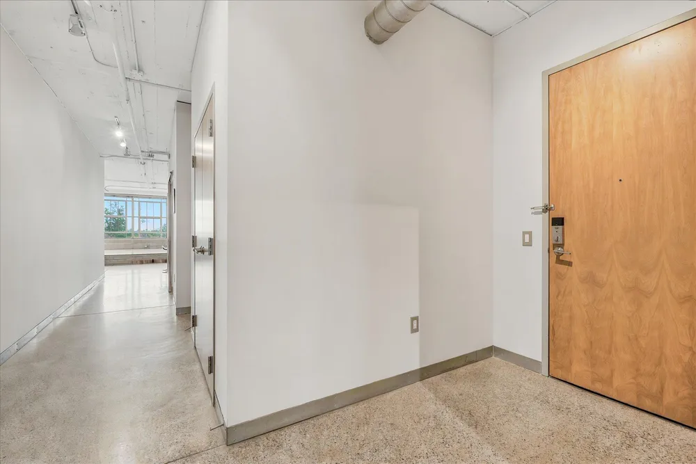 2929 Chicago Ave, Minneapolis, MN 55407