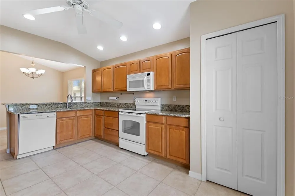 4130 Bedford Ave, Winter Haven, FL 33884