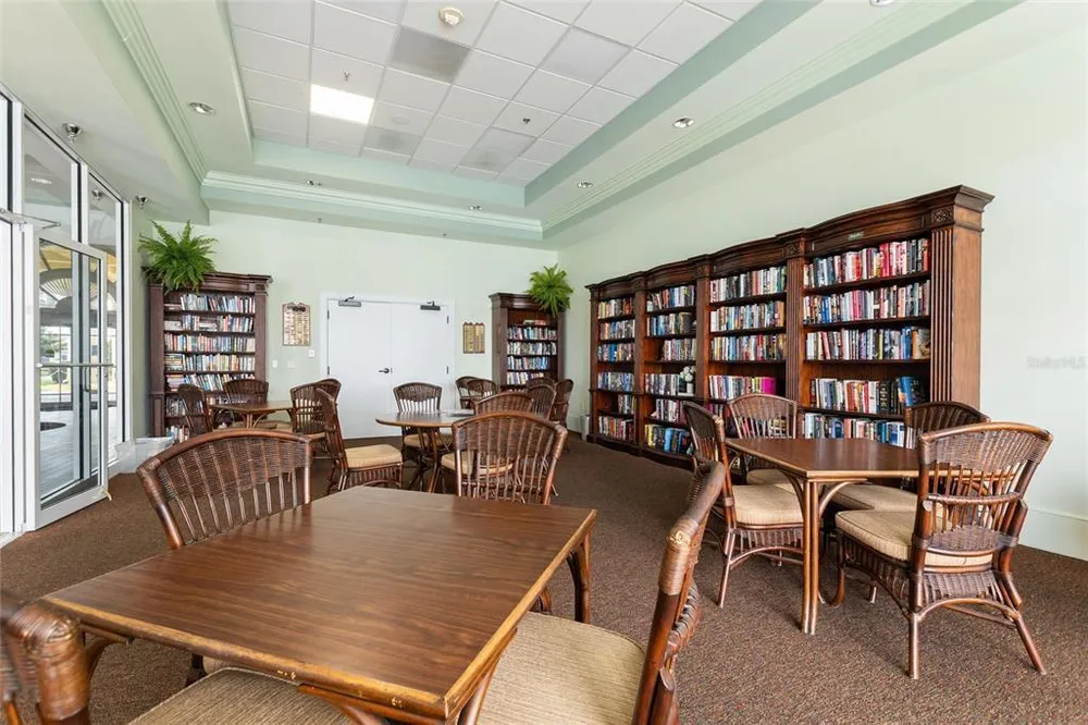 4130 Bedford Ave, Winter Haven, FL 33884